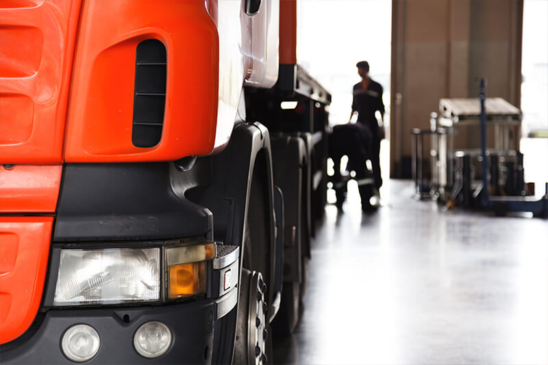 ERD_AU_Truck-servicing_800W