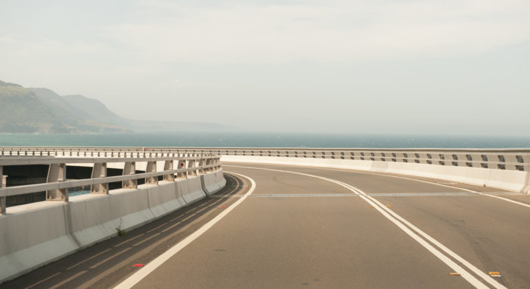 Sea Cliff Bridge