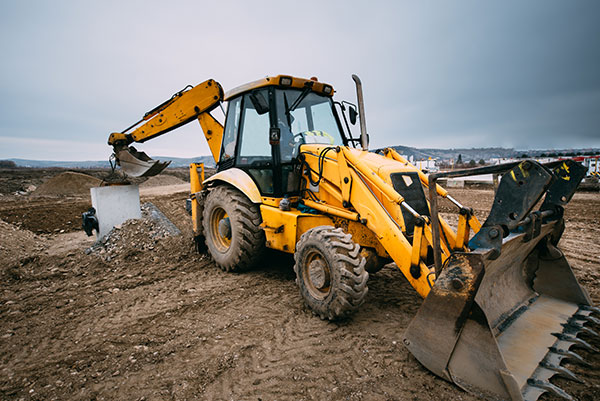 close-up-details-of-massive-working-machinery-PB8MFZE