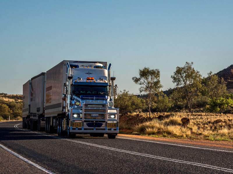 Heavy vehicles on the road representing the EROAD + Geotab Heavy Vehicle Solution.